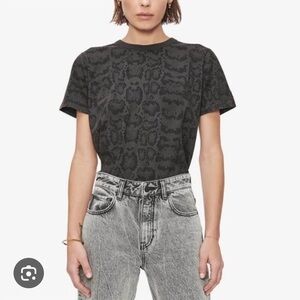 NWT ANINE BING Lili Classic Tee Python Snake Print Size Medium Faded Black